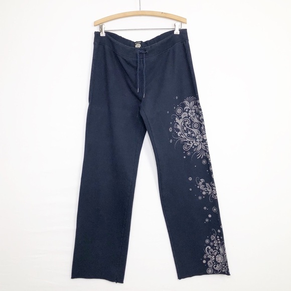 Lucky Brand Y2K navy blue graphic, print, two piece jogger set - Picture 8 of 13